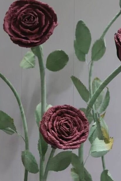 Giant Blooms 23PGF18 Paper Roses