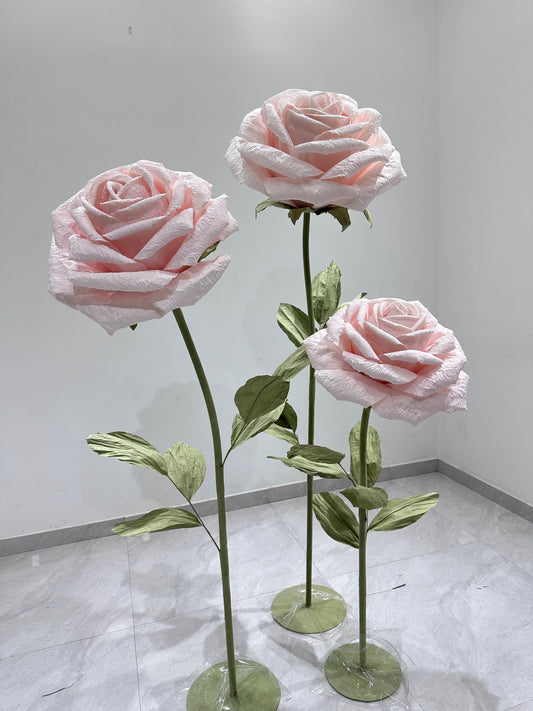 Giant Blooms 23PGF16 Paper Roses